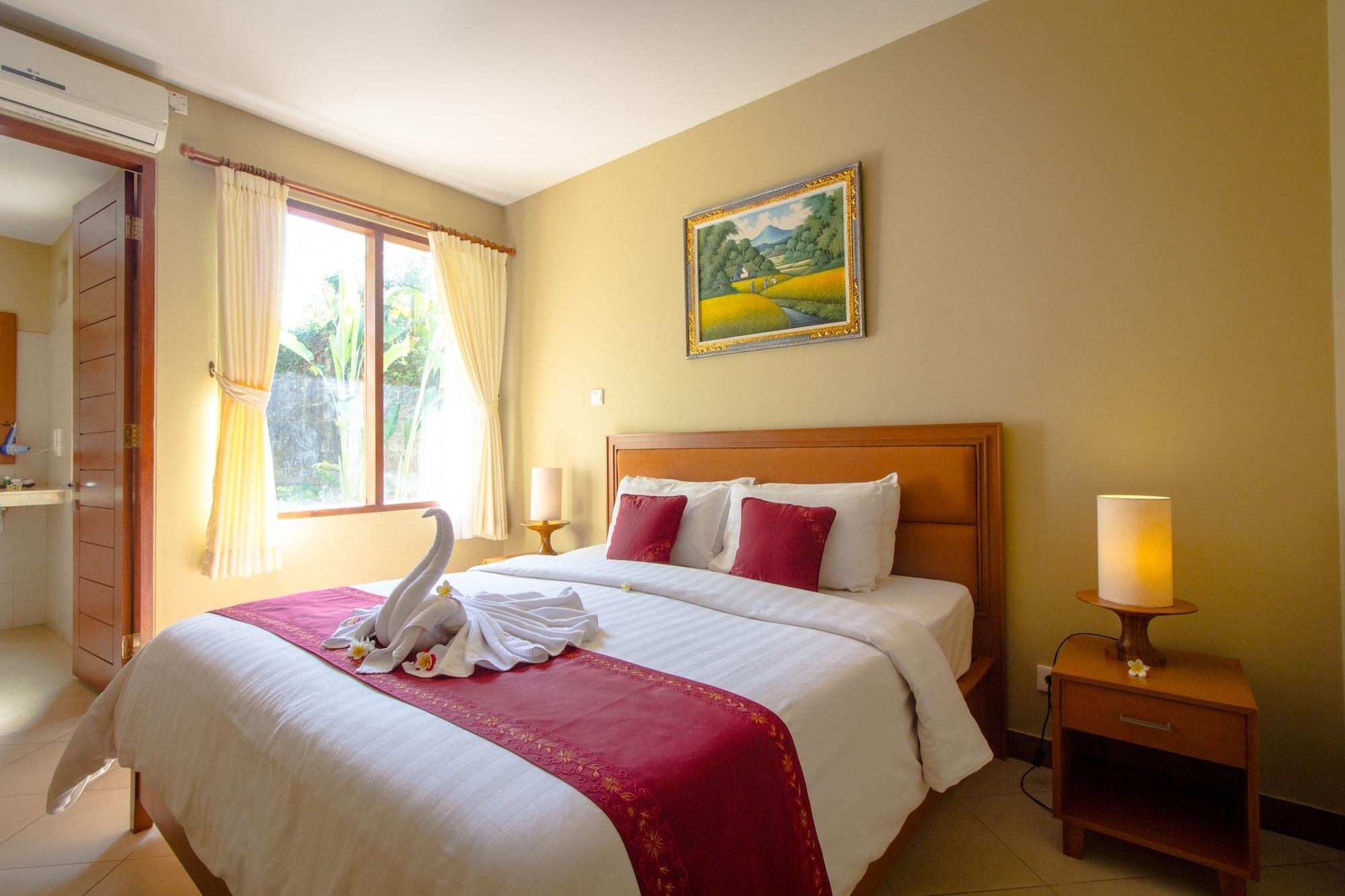 Resort Kuta Puri Bungalows, And 4*