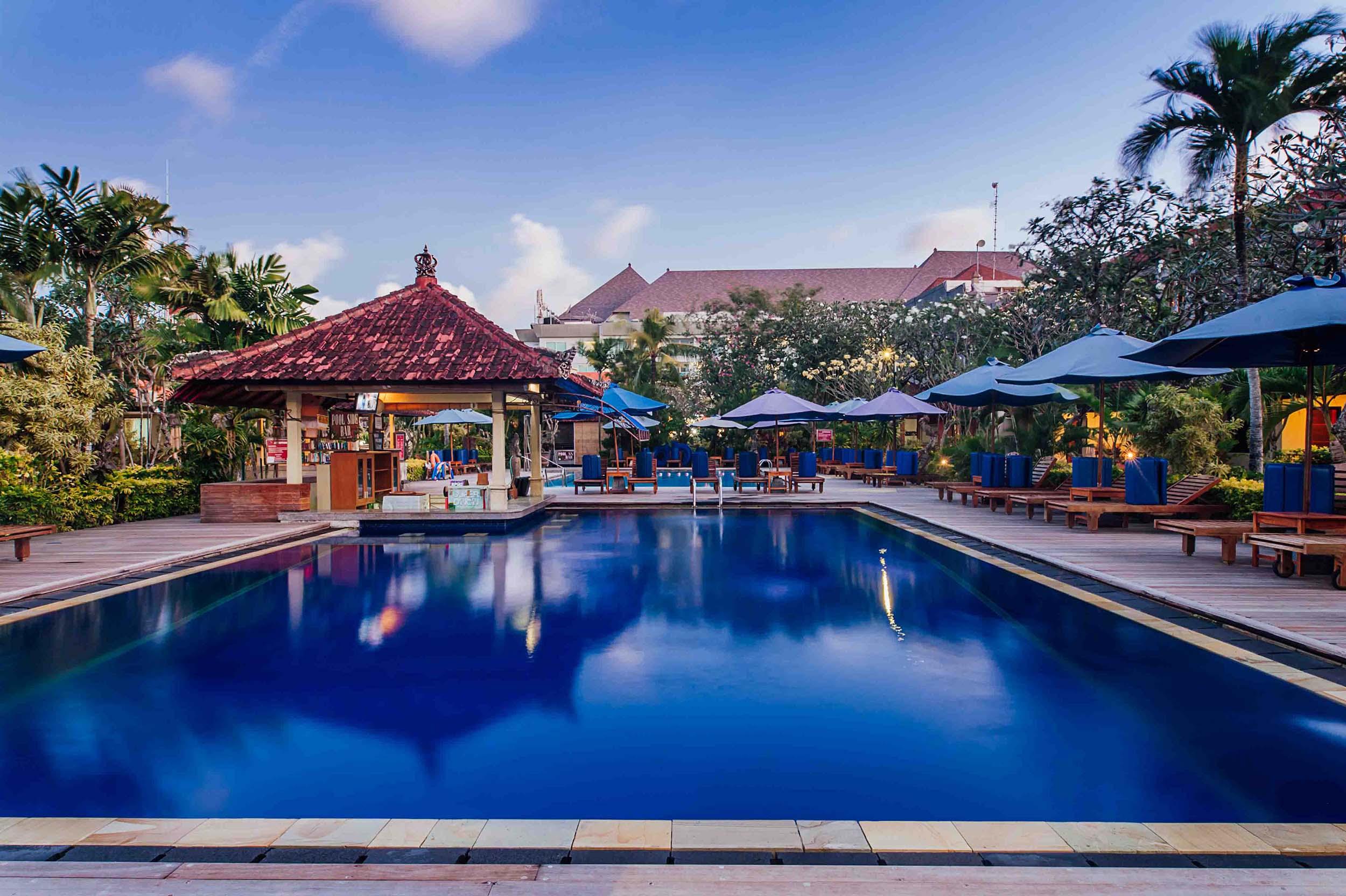 Kuta Puri Bungalows, And Resort 4*